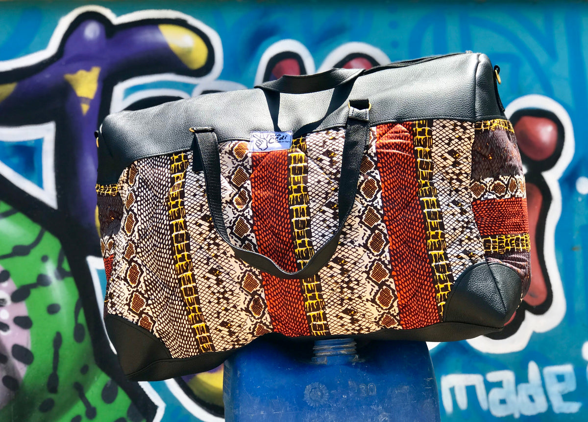 Travel Bags — product photo 5